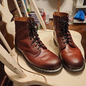 Dr. Martens 1460 Brown Pascal Uk10 Us 11 Mens